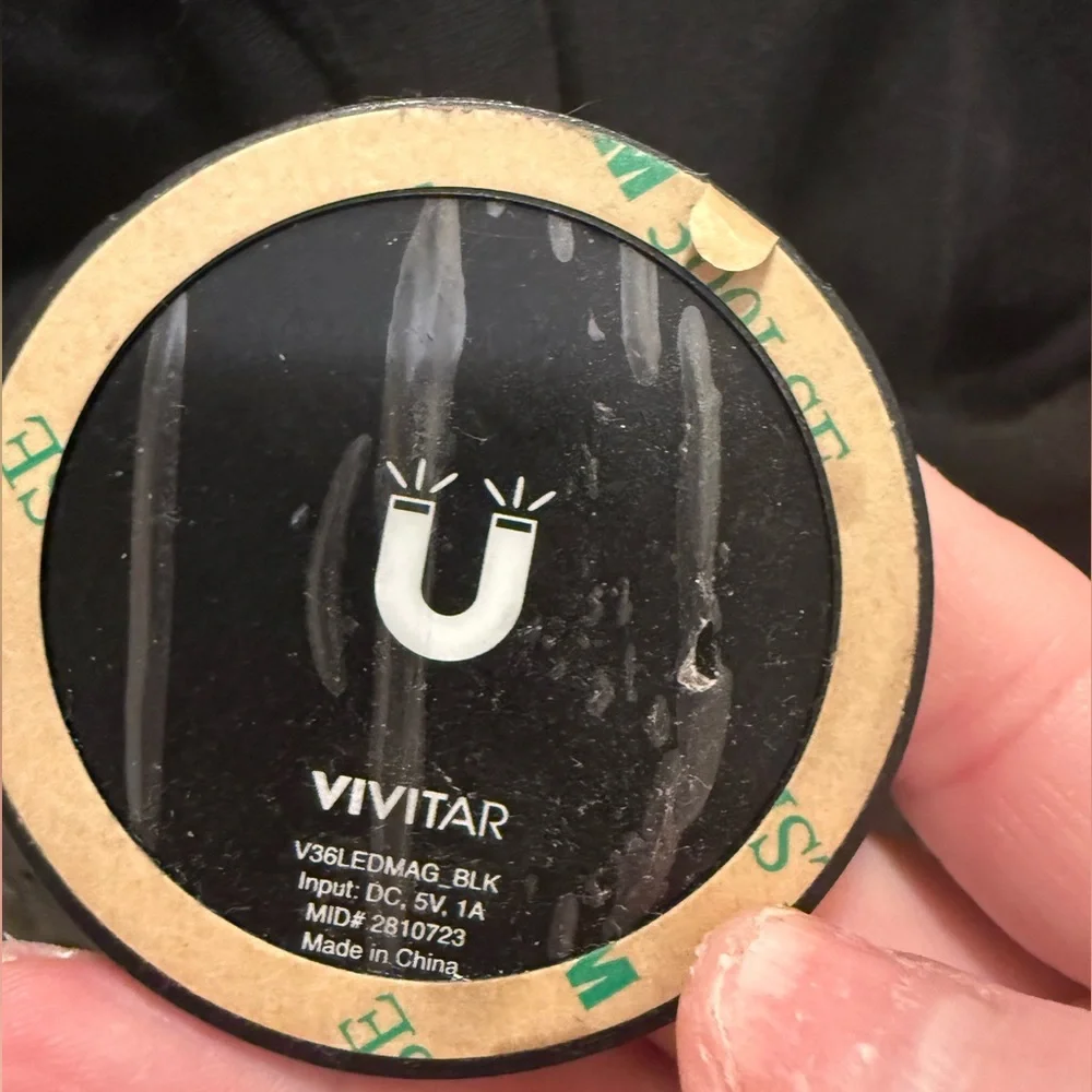 Vivitar Mini MagSafe Selfie Ring Light | Portable LED | Magnetic stick on